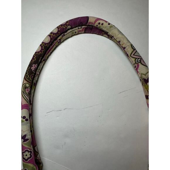 Vera Bradley Medium Bag Tote In Retired Very Berry Paisley Pattern Super Clean - Picture 8 of 9